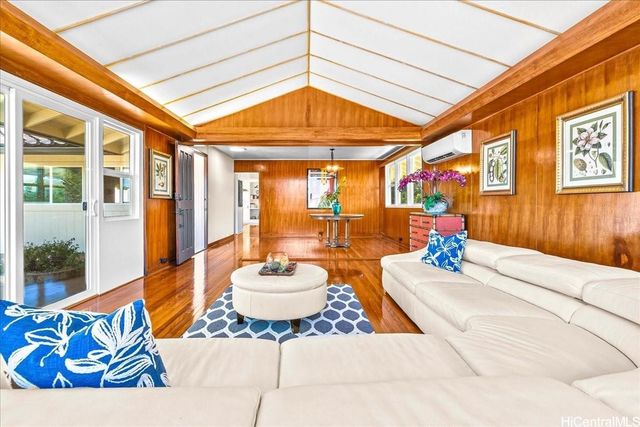 4316 Papu Circle, Honolulu, HI 96816