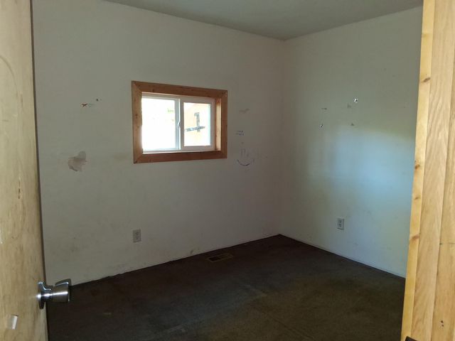 1180 S Bolen Road, Egelston Twp, MI 49442