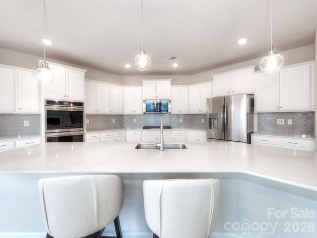 6295 Fairfax Court, Maiden, NC 28650