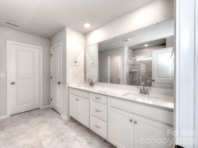 6295 Fairfax Court, Maiden, NC 28650