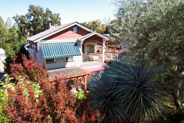 126 Center St, Jackson, CA 95642