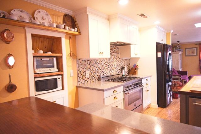 126 Center St, Jackson, CA 95642