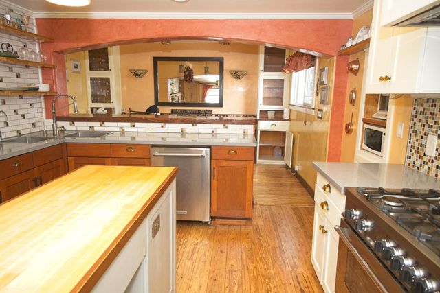 126 Center St, Jackson, CA 95642