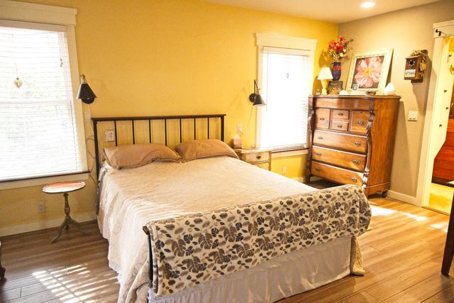 126 Center St, Jackson, CA 95642