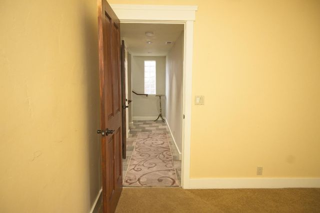 126 Center St, Jackson, CA 95642