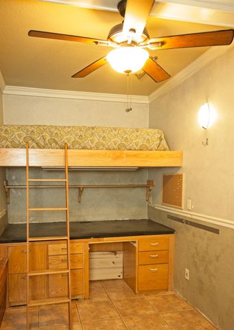 126 Center St, Jackson, CA 95642