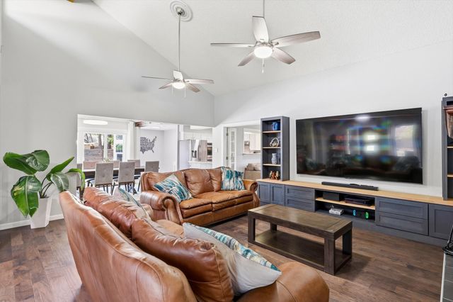 2200 Rockbrook Court, Arlington, TX 76006