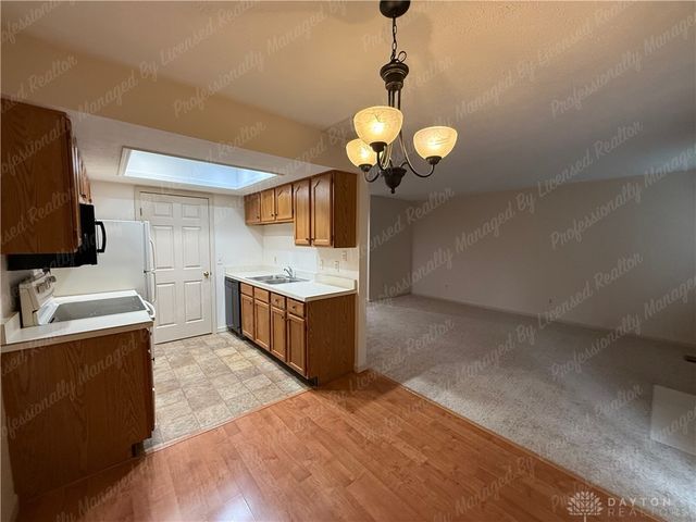 9765 Centerville Creek Lane, Washington Twp, OH 45458