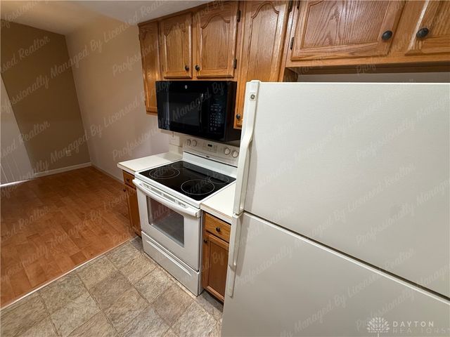 9765 Centerville Creek Lane, Washington Twp, OH 45458