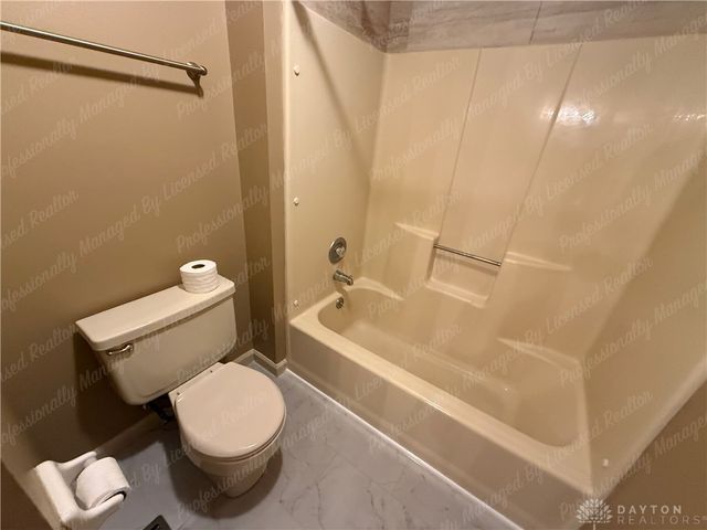 9765 Centerville Creek Lane, Washington Twp, OH 45458