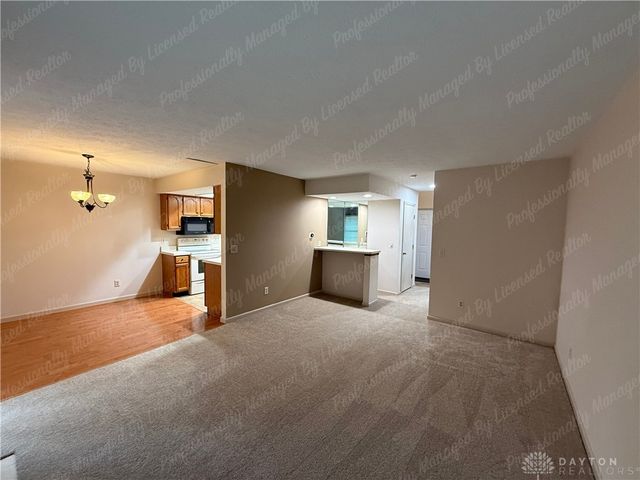 9765 Centerville Creek Lane, Washington Twp, OH 45458