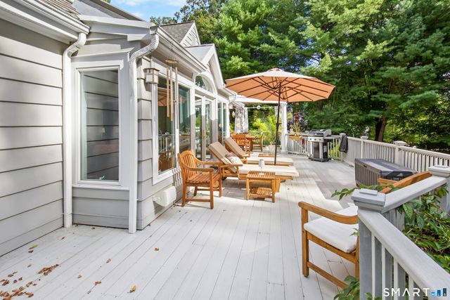 27 Rayfield Road, Westport, CT 06880