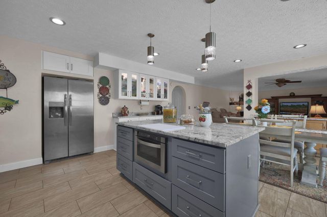 55 Langtree Drive, Pickerington, OH 43147