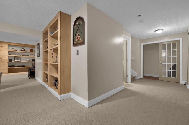 55 Langtree Drive, Pickerington, OH 43147