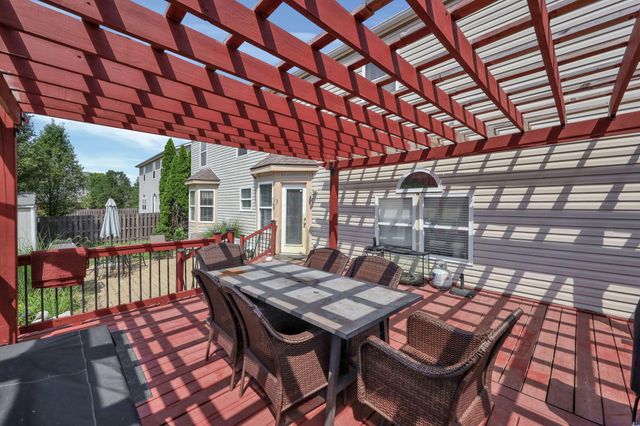 55 Langtree Drive, Pickerington, OH 43147