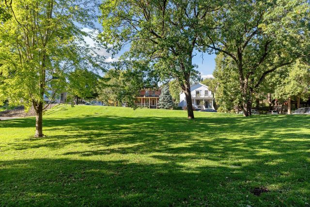 223 Walnut Street, Saint Paul, MN 55102