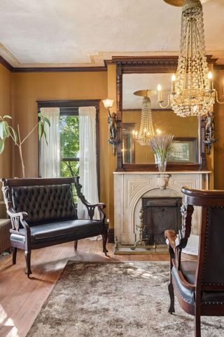 223 Walnut Street, Saint Paul, MN 55102