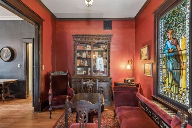 223 Walnut Street, Saint Paul, MN 55102