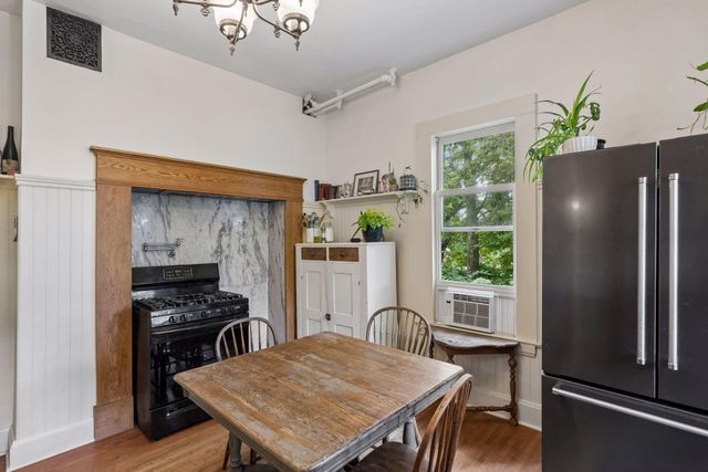 223 Walnut Street, Saint Paul, MN 55102