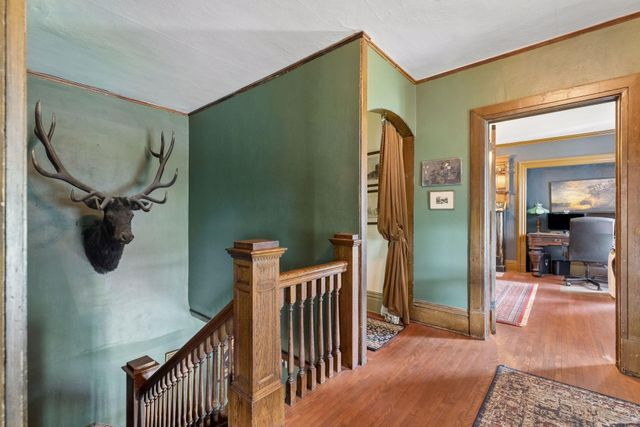 223 Walnut Street, Saint Paul, MN 55102