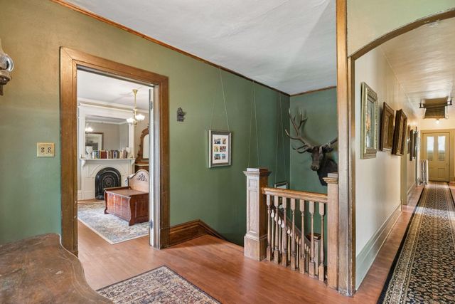 223 Walnut Street, Saint Paul, MN 55102