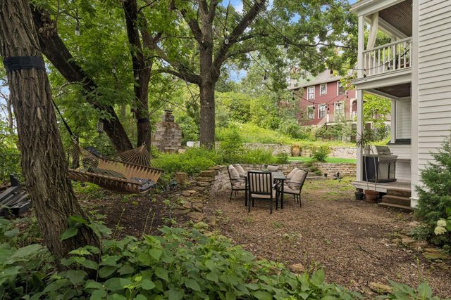 223 Walnut Street, Saint Paul, MN 55102