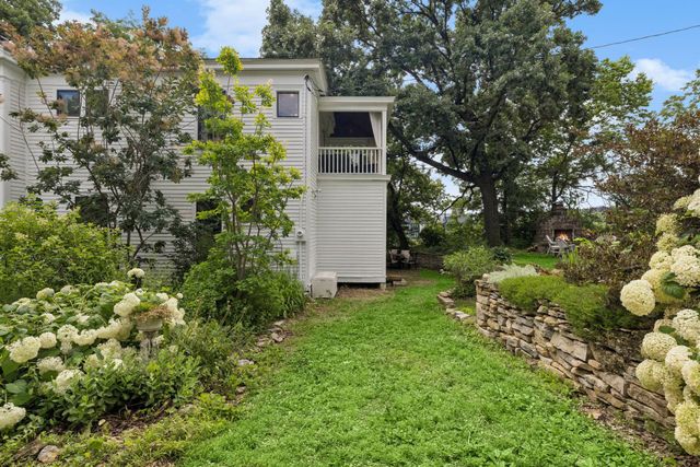 223 Walnut Street, Saint Paul, MN 55102