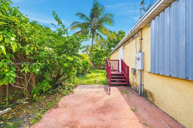 6241 NW 1st Place, Miami, FL 33150