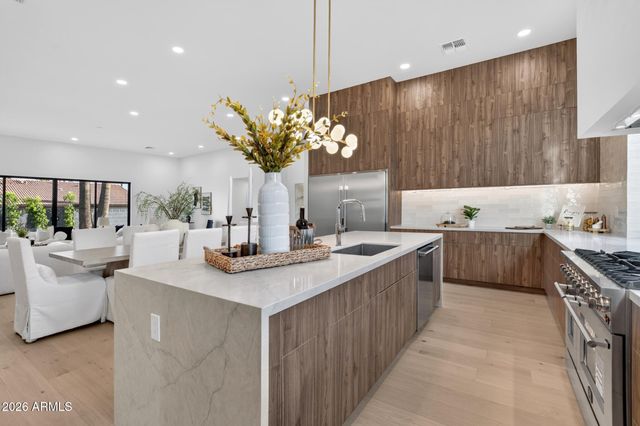 6547 E Thunderbird Road, Scottsdale, AZ 85254