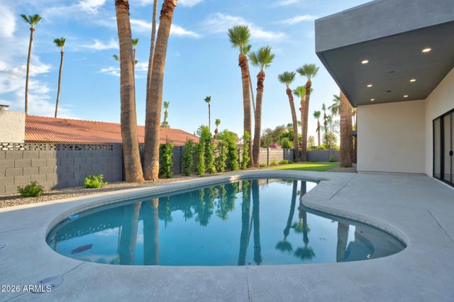 6547 E Thunderbird Road, Scottsdale, AZ 85254