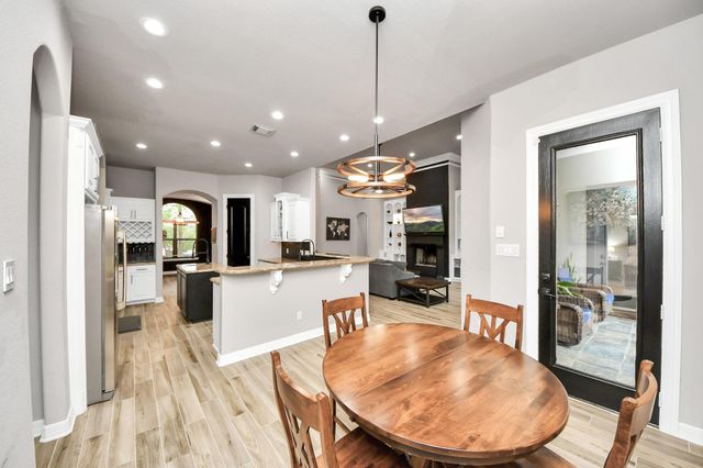 18785 E Cool Breeze Lane, Montgomery, TX 77356