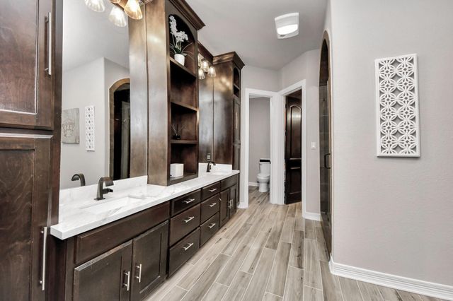 18785 E Cool Breeze Lane, Montgomery, TX 77356