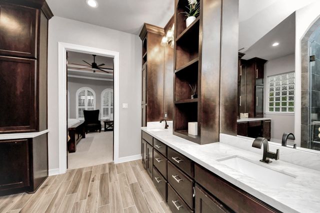 18785 E Cool Breeze Lane, Montgomery, TX 77356