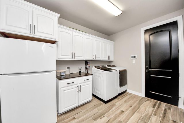 18785 E Cool Breeze Lane, Montgomery, TX 77356