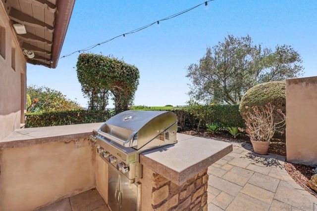 7929 Entrada De Luz East, San Diego, CA 92127