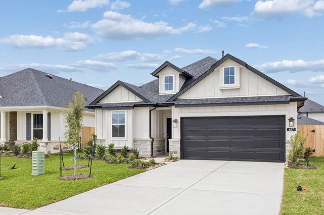 657 Amber Falls Drive, Montgomery, TX 77356