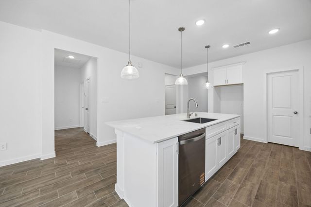 657 Amber Falls Drive, Montgomery, TX 77356
