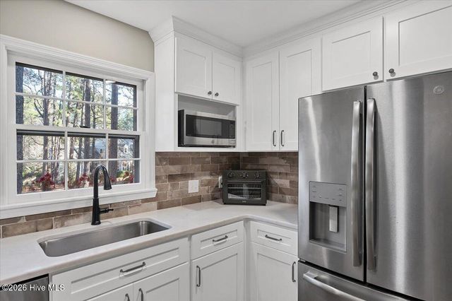 106 James Creek Road, Southern Pines, NC 28387