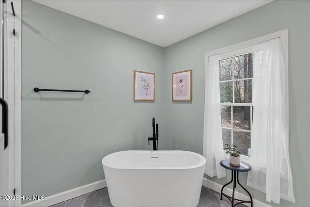 106 James Creek Road, Southern Pines, NC 28387