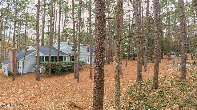 106 James Creek Road, Southern Pines, NC 28387