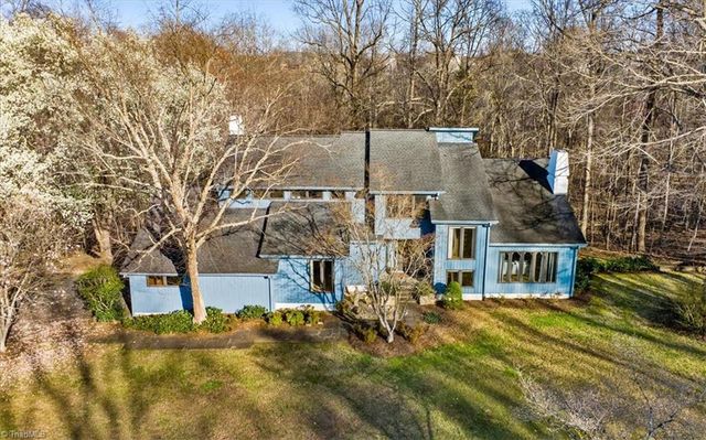 8204 Willow Glen Trail, Greensboro, NC 27455