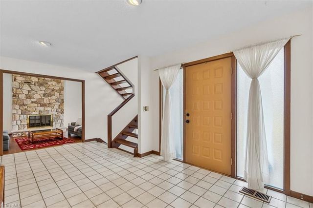 8204 Willow Glen Trail, Greensboro, NC 27455