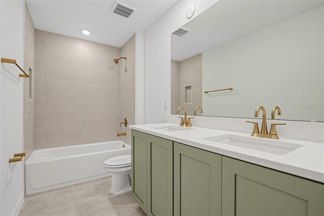 30161 EMERALD FOREST DRIVE, Mount Dora, FL 32757