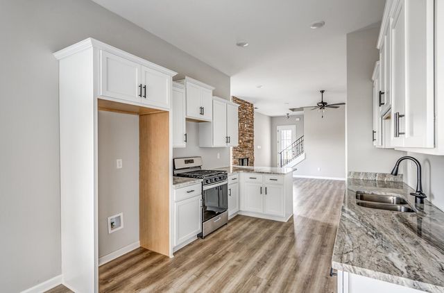 50 HIGH ST, Oakland, TN 38060