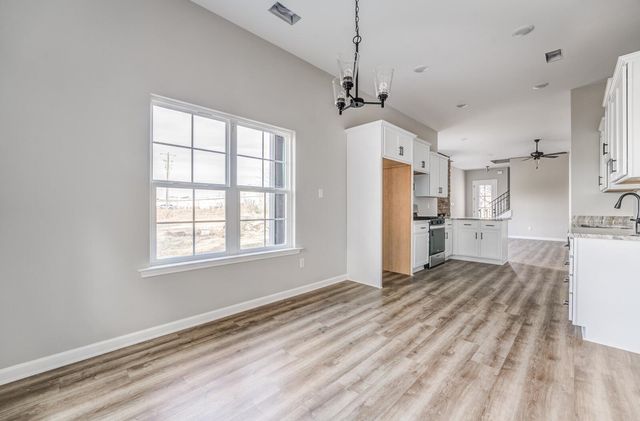 50 HIGH ST, Oakland, TN 38060