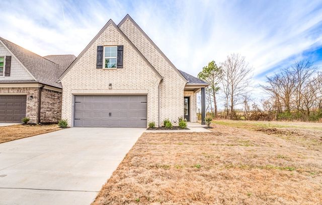 50 HIGH ST, Oakland, TN 38060
