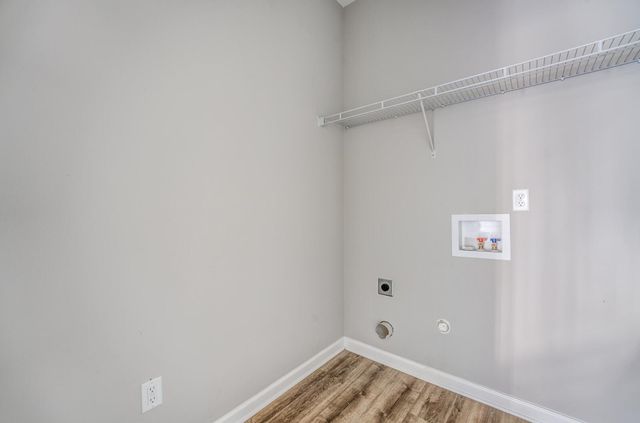 50 HIGH ST, Oakland, TN 38060