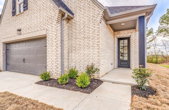 50 HIGH ST, Oakland, TN 38060