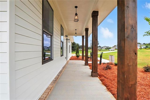 95 Old Town Road, Dacula, GA 30019