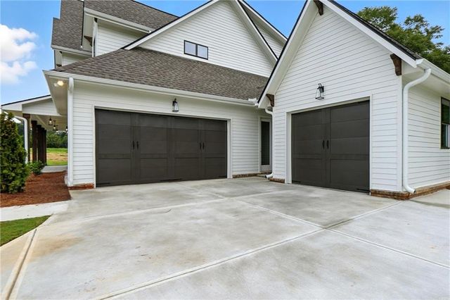 95 Old Town Road, Dacula, GA 30019